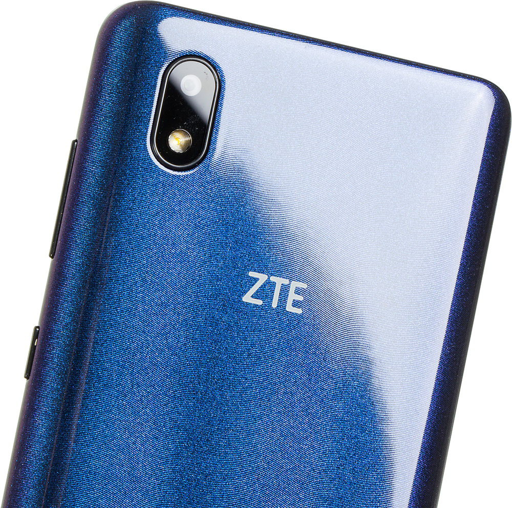 Купить Смартфон ZTE Blade A3 2020 NFC 32Gb 1Gb лиловый моноблок 3G 4G 2Sim  5.45