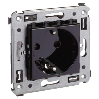 Dkc 4402003 Розетка в стену, 2P+E, с з/ш, "Avanti", "Черный квадрат"