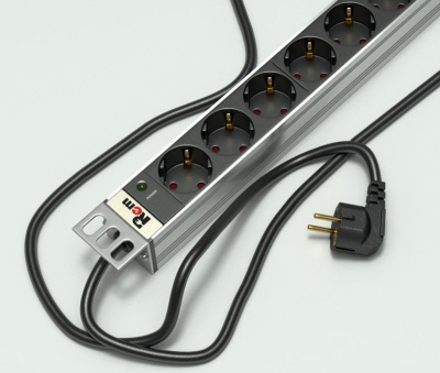 Блок распределения питания Rem Rem-16 R-16-9S-I-440-3 гор.размещ. 9xSchuko 16A Schuko 3м