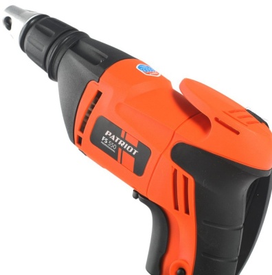 Дрель-шуруповерт Patriot FS 550 520Вт патрон:держатель бит 1/4"