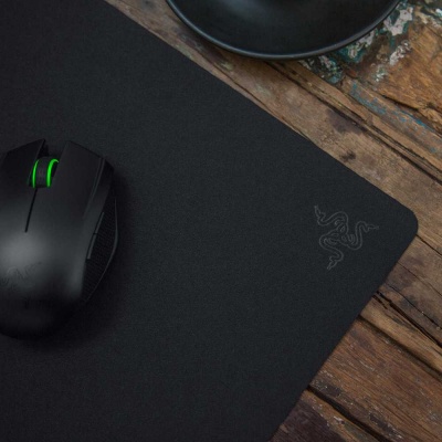 Игровой коврик для мыши Razer Goliathus Mobile Stealth Small Razer Goliathus Mobile Stealth (RZ02-01820500-R3M1)