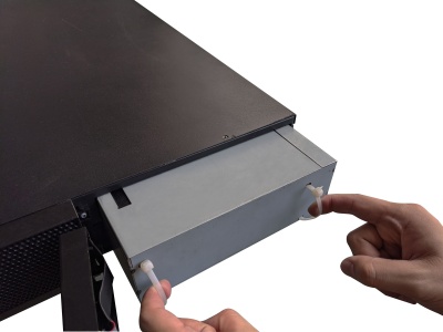 ИБП Powercom SNT-2000, 2000 Вт/2000 ВА, Rack/Tower, 8 розеток IEC320 C13 и 1 розетка IEC320 C19 с резервным питанием, LCD, USB, RS-232, слот под SNMP карту, ШхГхВ 428х635х84 мм, вес 28.5 кг Powercom UPS SNT-2000, 2000 W/2000 VA, Rack