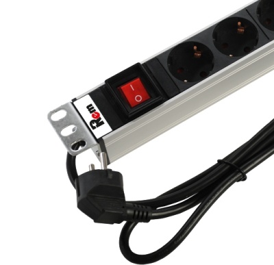 Блок распределения питания Rem R-16-8S-V-440-1.8 гор.размещ. 8xSchuko базовые 16A Schuko 1.8м