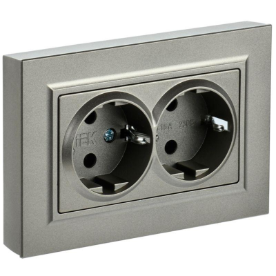 IEK BR-R21-16-K37-F BRITE Роз. 2-я с з/к без з/ш 16А в сб. РС12-3-БрШ шамп.