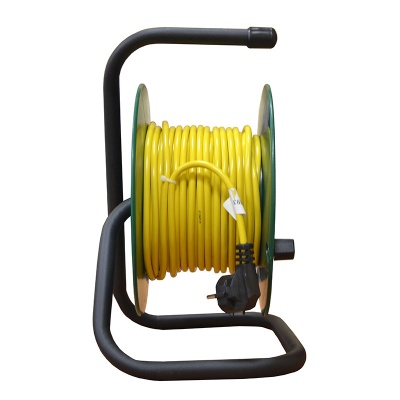 Удлинитель ТМ Союз силовой на катушке с 4  гнезда 2200 Вт с заземлением 50м