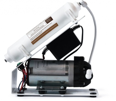 Водоочиститель Гейзер Самогоныч белый