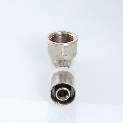 Тройник пресс 20x1/2' ВР