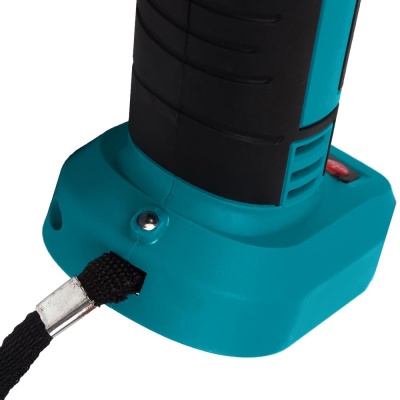 Bort Машина шлифовальная угловая аккумуляторная BWS-18Li-125 {18 В; Li-Ion ; 3 Ач; 9000 об/мин; 22,5 мм; 1,7 кг; 4 Ач; батарей 2 шт; аксессуаров 5 шт; гарантия 2 г} [93722340]