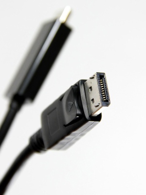 Кабель-переходник VCOM Telecom DisplayPort M —  HDMI M 1.8м (TA494)
